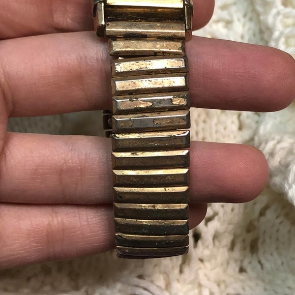 Vintage Mens Gruen Wrist Square Gold Tone Watch - Doesn't Run, For Parts - Picture 5 of 13